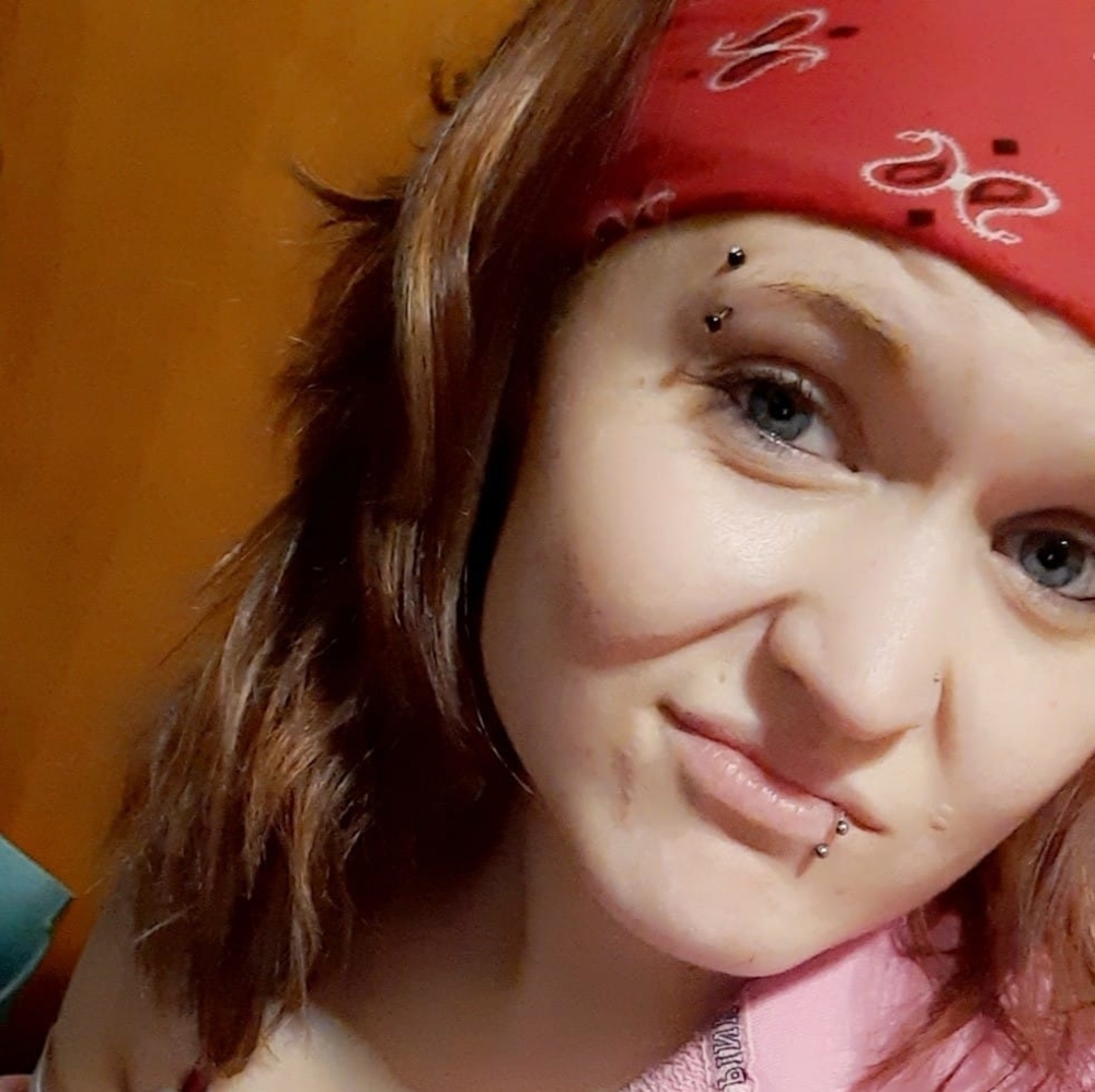 Meet your Posher, Brittney